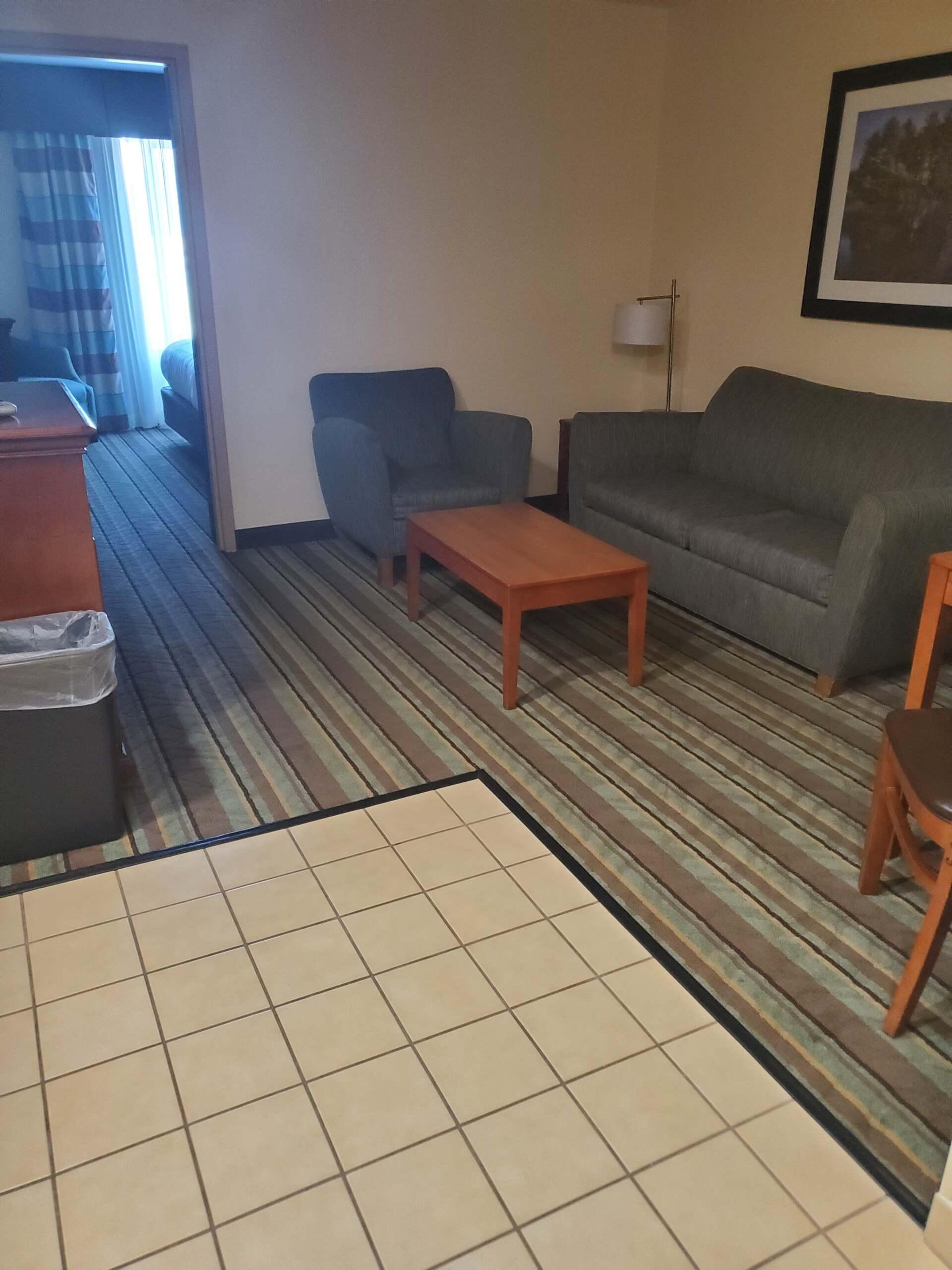 Holiday Inn Express & Suites Salamanca, An Ihg Hotel Eksteriør billede