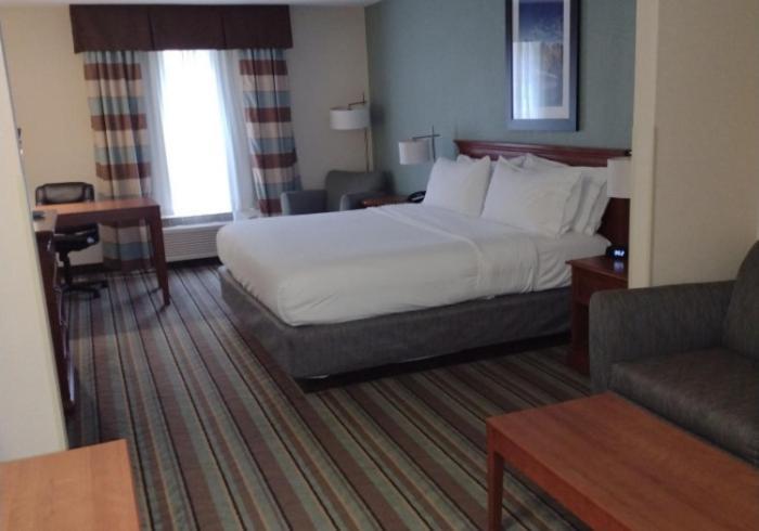 Holiday Inn Express & Suites Salamanca, An Ihg Hotel Eksteriør billede