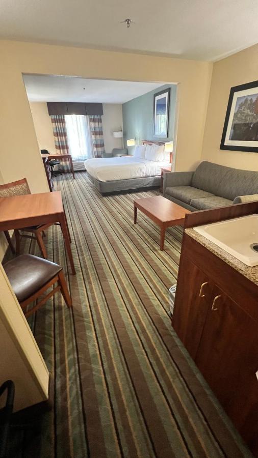 Holiday Inn Express & Suites Salamanca, An Ihg Hotel Eksteriør billede